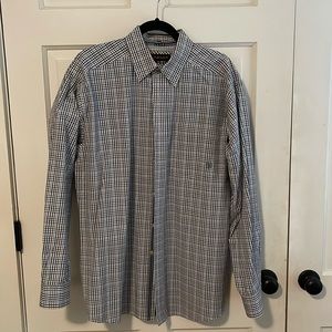 Men’s Ariat shirt